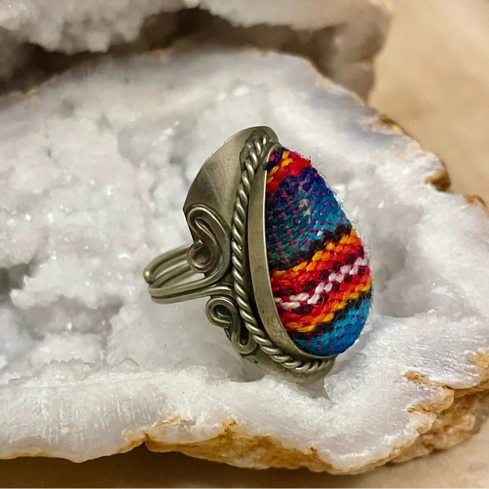 Vintage Handmade Peruvian Manta Colored Wool Ring Size 8